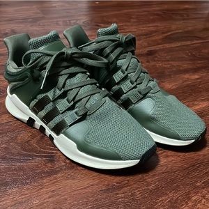 ‼️24 HOUR SPECIAL PRICE!! Adidas athletic tennis shoes‼️